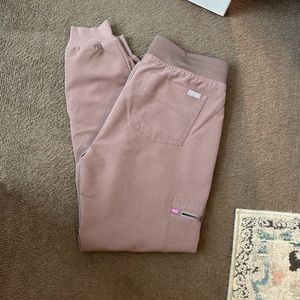 Figs Small Zamora Jogger Smokey Taupe